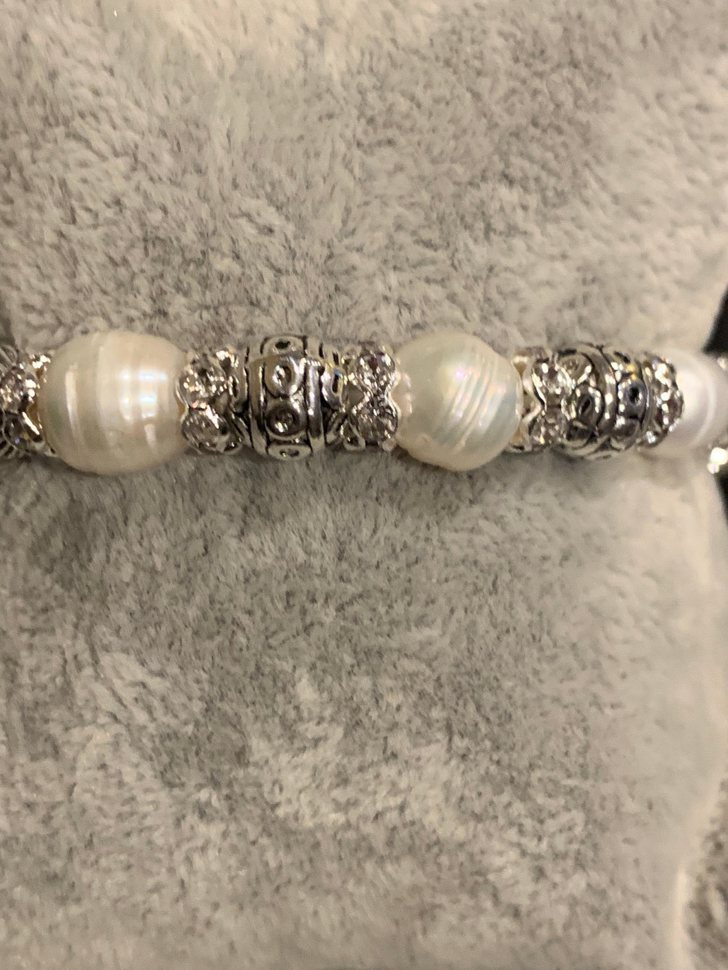 Fresh water Pearl and link bracelet